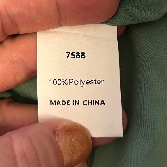 Green Blue Watercolor Blouse, NEVER WORN, Bubble sleeves, Size Small - Picture 7 of 8